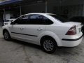 Selling Ford Focus 2005 Automatic Gasoline in Quezon City-3