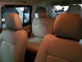 Used Ford Everest 2009 at 100000 km for sale-2