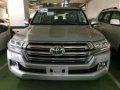 Selling New Toyota Land Cruiser 2019 Automatic Diesel in Makati-6