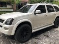 Selling Isuzu Alterra 2006 in Pasig-5