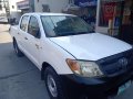 Selling Toyota Hilux 2005 Manual Diesel in Bocaue-1