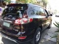 Used Hyundai Santa Fe 2012 at 80000 km for sale-5