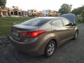 2nd Hand Hyundai Elantra 2012 Automatic Gasoline for sale in Bacoor-3