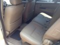 Selling Toyota Fortuner 2012 Automatic Diesel in Manila-1