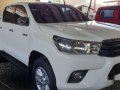 Selling White Toyota Hilux 2016 at 8800 km in Quezon City-4