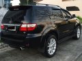 Selling Used Toyota Fortuner 2011 in Angeles-6