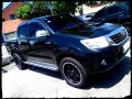 Selling 2013 Toyota Hilux Manual Diesel in Santa Rosa-1