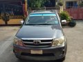 Selling Toyota Fortuner 2005 Automatic Gasoline in Las Piñas-8