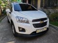 Selling 2nd Hand Chevrolet Trax 2017 in Makati-10
