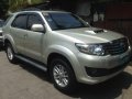 Selling Toyota Fortuner 2012 Automatic Diesel in Manila-6