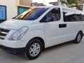 Hyundai Grand Starex 2009 Manual Diesel for sale in Mandaue-8