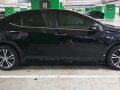 2nd Hand Toyota Altis 2017 for sale in Mandaluyong-7