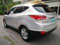 Hyundai Tucson 2011 for sale in Quezon City-4