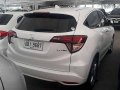 White Honda Hr-V 2015 Automatic Gasoline for sale -3