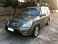 Selling 2nd Hand Honda Cr-V 2005 Automatic Gasoline at 118000 km in Silang-2