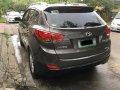 Selling Grey Hyundai Tucson 2010 for sale in Automatic-1