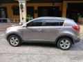 Selling 2nd Hand Kia Sportage 2012 Automatic Gasoline at 70000 km in Manila-3