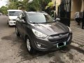 Selling Grey Hyundai Tucson 2010 for sale in Automatic-3