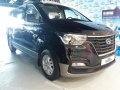 Sell 2018 Hyundai Grand Starex in Malabon-1
