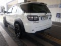 Selling 2nd Hand Toyota Fortuner 2006 in Pasay-1