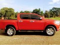 Sell 2nd Hand 2016 Toyota Hilux Automatic Diesel at 33000 km in Davao City-1