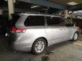 Selling Silver Toyota Sienna 2013 in Pasig-2
