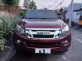 Sell Red 2014 Isuzu D-Max at Automatic Diesel at 48000 km in Angeles City-5