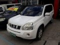 Selling White Nissan X-Trail 2011 Automatic Gasoline at 64966 km-4