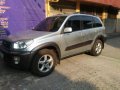 Selling 2nd Hand Toyota Rav4 2000 in Malabon-0