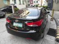 Selling 2nd Hand Hyundai Elantra 2012 Automatic Gasoline at 60000 km in Quezon City-2
