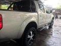 Sell 2nd Hand 2009 Nissan Navara Manual Diesel at 100000 km in General Tinio-7