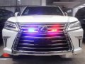 Selling White Lexus Lx 570 2018 for sale-3