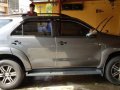Selling 2nd Hand Toyota Fortuner 2012 Automatic Gasoline at 100000 km in Quezon City-0
