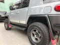 2nd Hand Toyota Fj Cruiser 2015 at 30000 km for sale-3