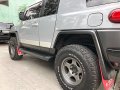 2nd Hand Toyota Fj Cruiser 2015 at 30000 km for sale-5