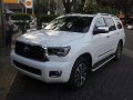 Selling White Toyota Sequoia 2018 for sale-1