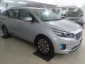 Selling Brand New Kia Grand Carnival 2019 in Manila-1