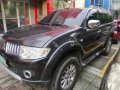 2nd Hand Mitsubishi Montero 2011 for sale in Quezon City-0