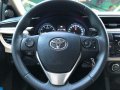 Selling 2nd Hand Toyota Altis 2016 in Quezon City-6