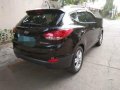 Selling Hyundai Tucson 2010 Automatic Gasoline in Parañaque-4