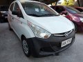 Selling White Hyundai Eon 2014 Manual Gasoline at 16000 km-5