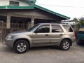 2nd Hand Ford Escape 2005 Automatic Gasoline for sale in Rosario-0