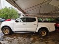 Sell 2nd Hand 2016 Nissan Navara at 35899 km in Makati-4