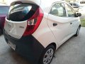 Selling White Hyundai Eon 2014 Manual Gasoline at 16000 km-2