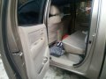 2nd Hand Toyota Hilux 2006 for sale in Mandaue-1