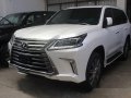 Selling White Lexus Lx 570 2018 for sale-1