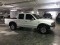 Selling White Ford Trekker 2006 Manual Diesel at 100000 km in San Juan-2