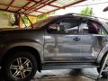 Selling 2nd Hand Toyota Fortuner 2012 Automatic Gasoline at 100000 km in Quezon City-2