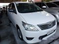 Selling White Toyota Innova 2015 for sale in Manual-0