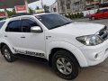 Selling 2nd Hand Toyota Fortuner 2006 Gasoline Automatic-2